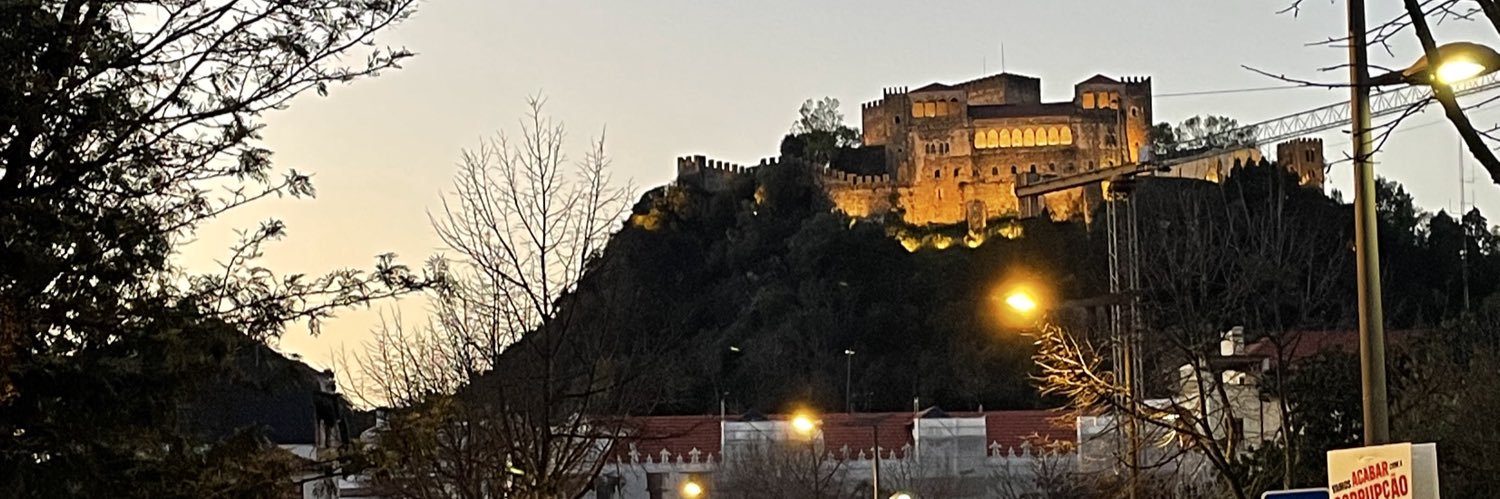 carolbx18's profile banner image