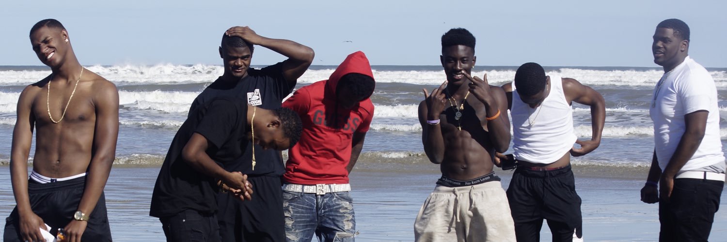 abr1l_'s profile banner image