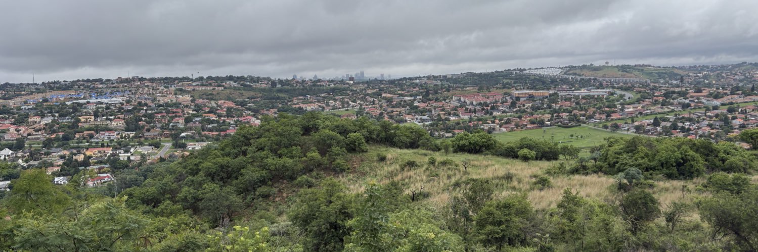 herosithole's profile banner image