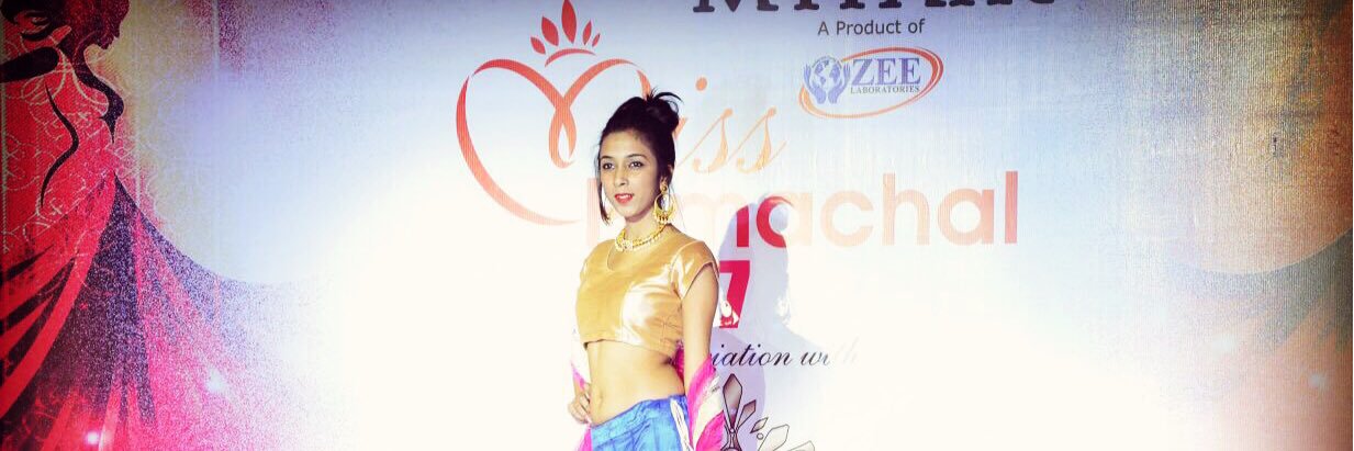 Aditi Mahajan👑 banner