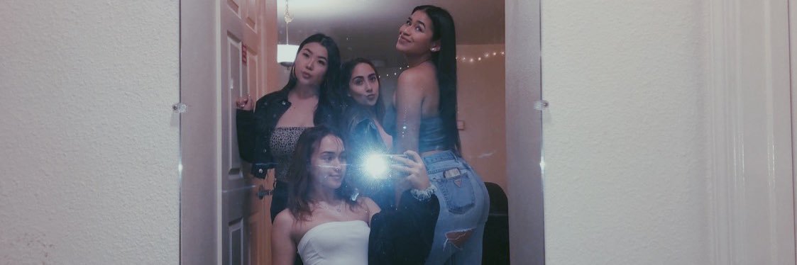 rosieking08's profile banner image