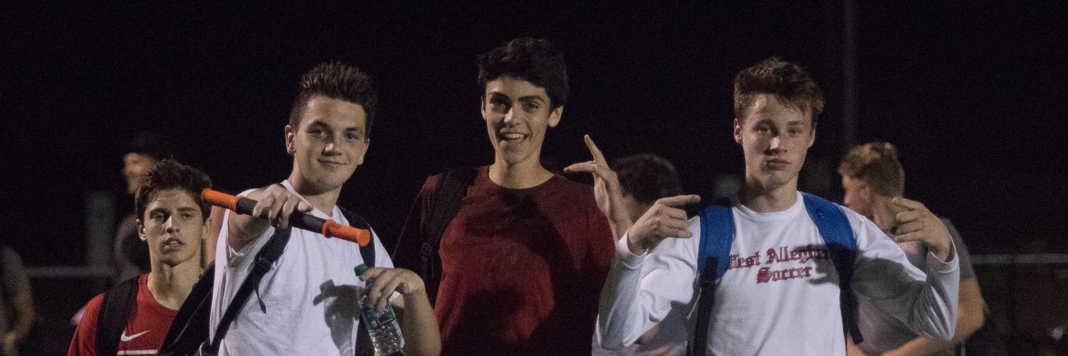 eblunk13's profile banner image