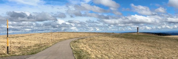 samkhawase Profile Banner