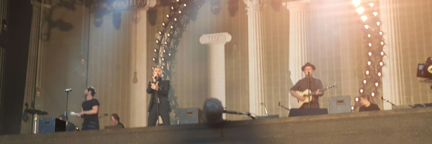 caralhowe's profile banner image