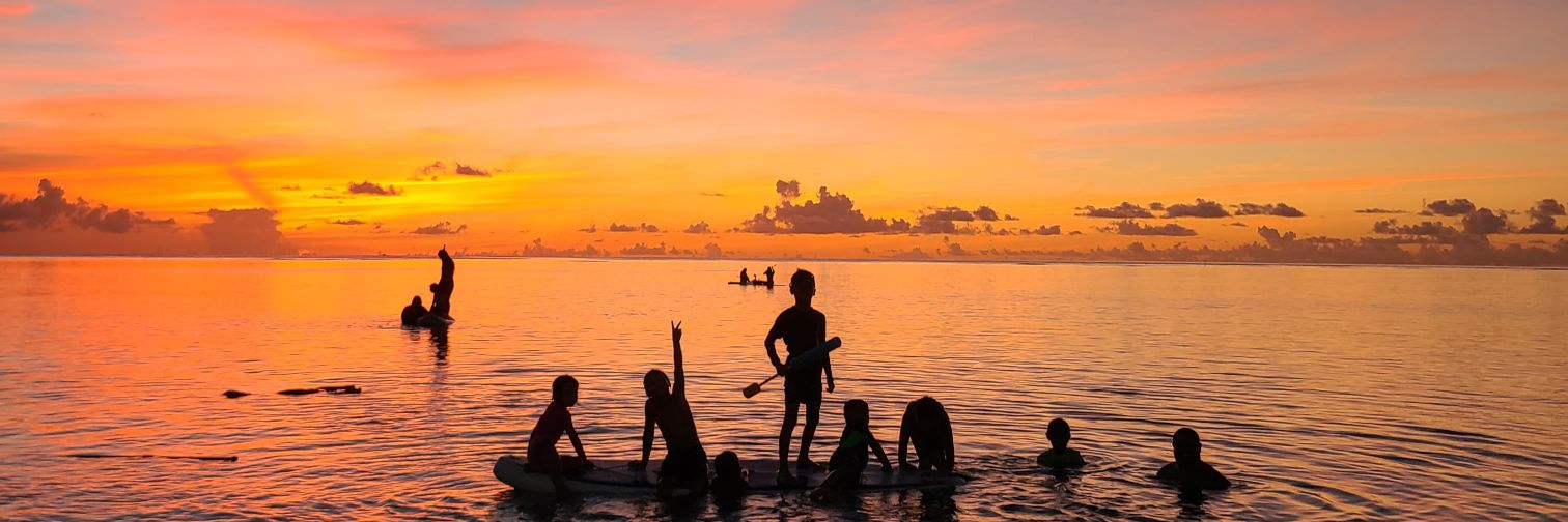Régine THANKFUL Lee banner