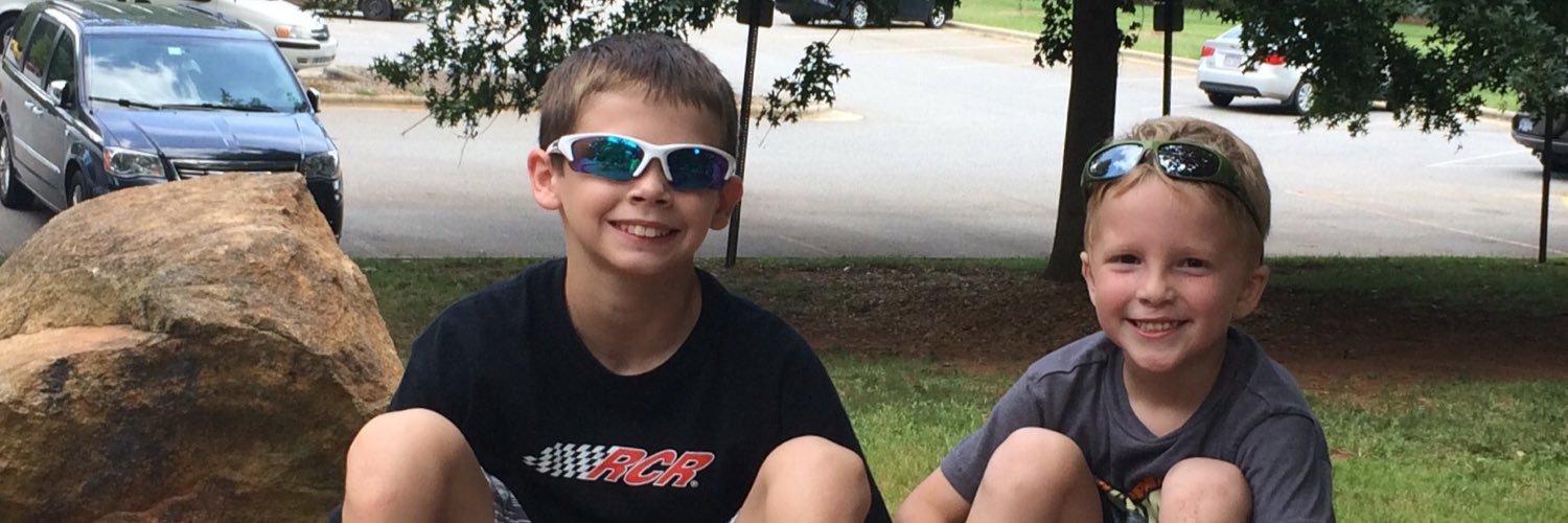 Robin Bradshaw banner