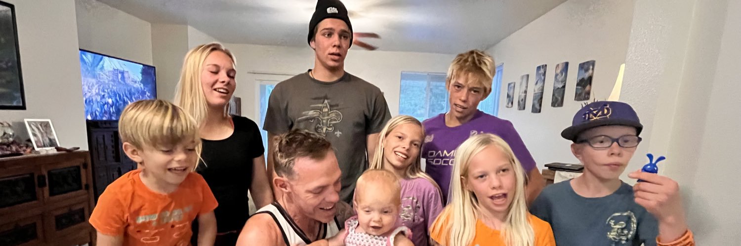DatDad4's profile banner image