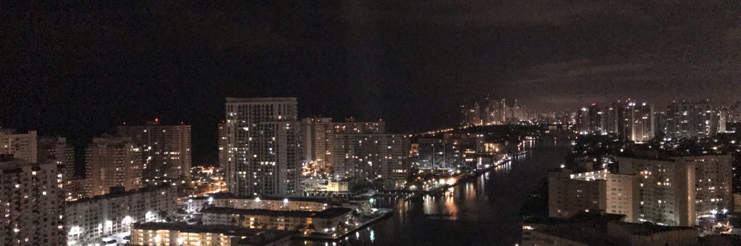 1DericW's profile banner image