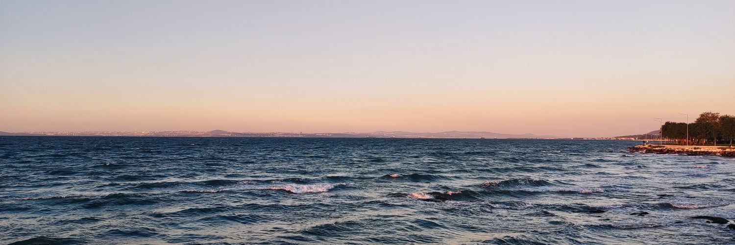 akinsevencan's profile banner image