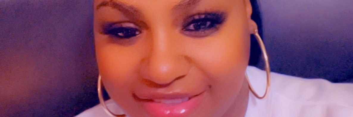 __prettyash24's profile banner image