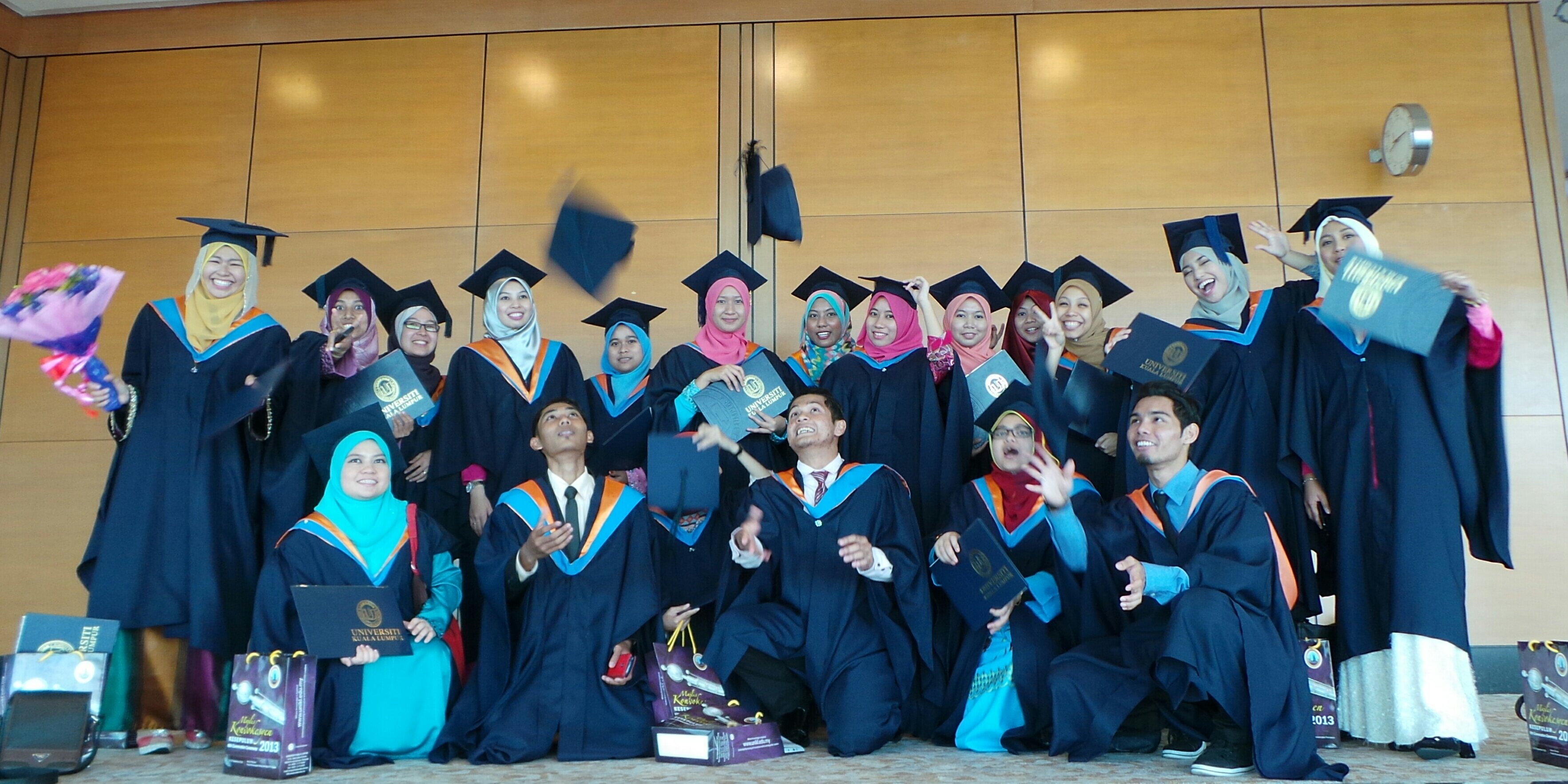 FaiyaAzlan's profile banner image