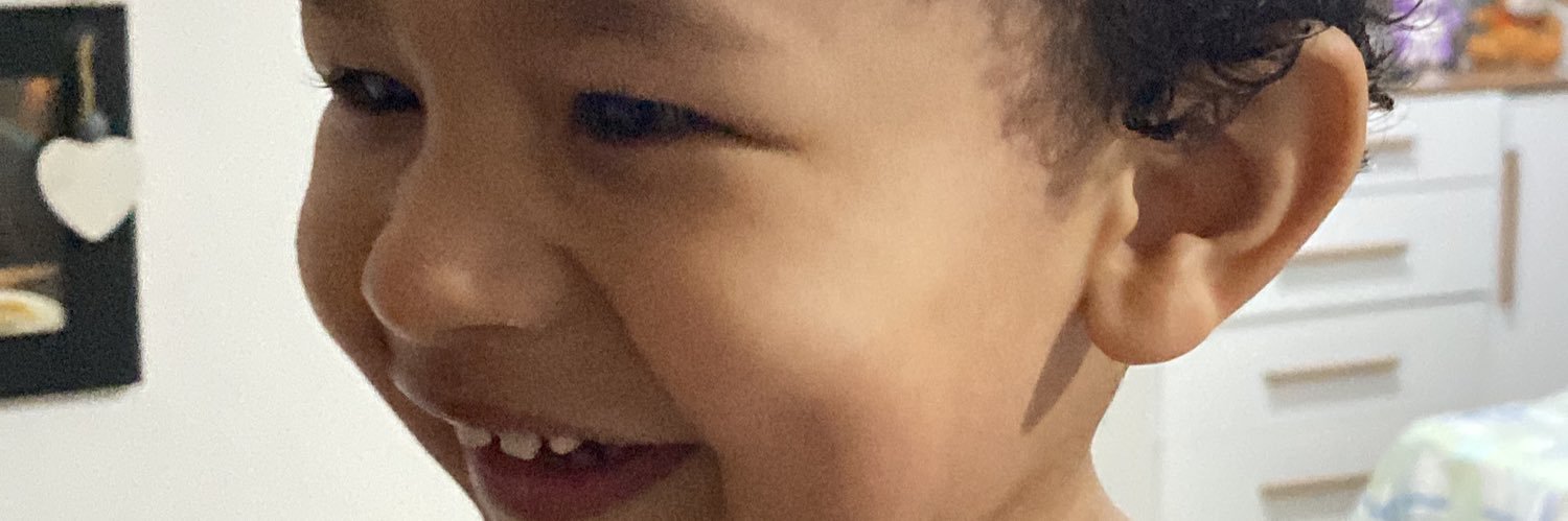 danni_silva01's profile banner image