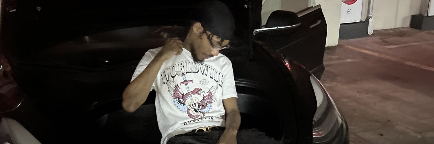 Brandoo_16's profile banner image