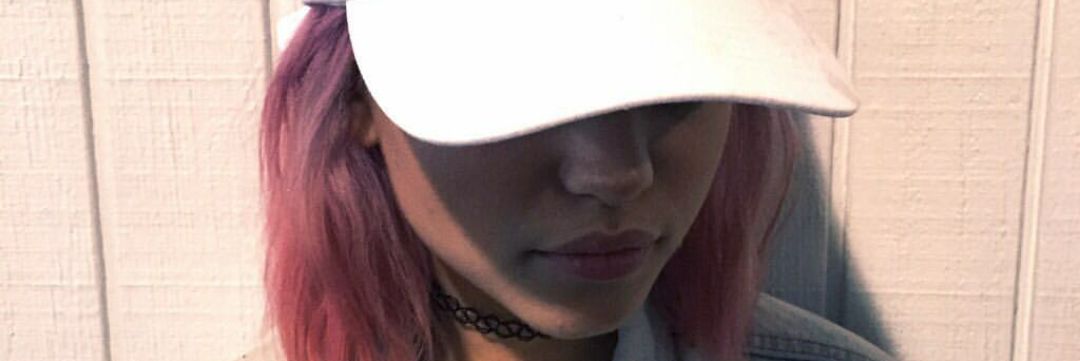 rena_lips's profile banner image