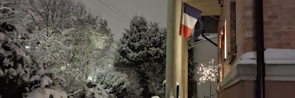 AMompert Profile Banner