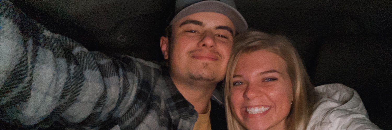 maloriekirk_'s profile banner image