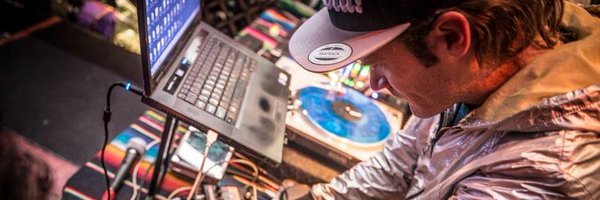 mosesiten Profile Banner