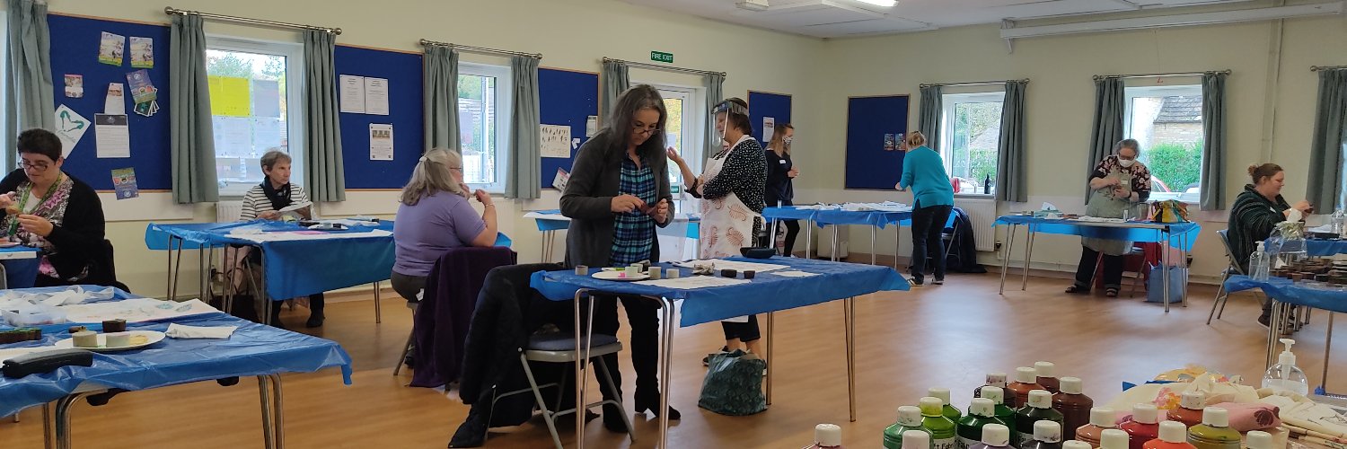 Lechlade Craft Barn banner