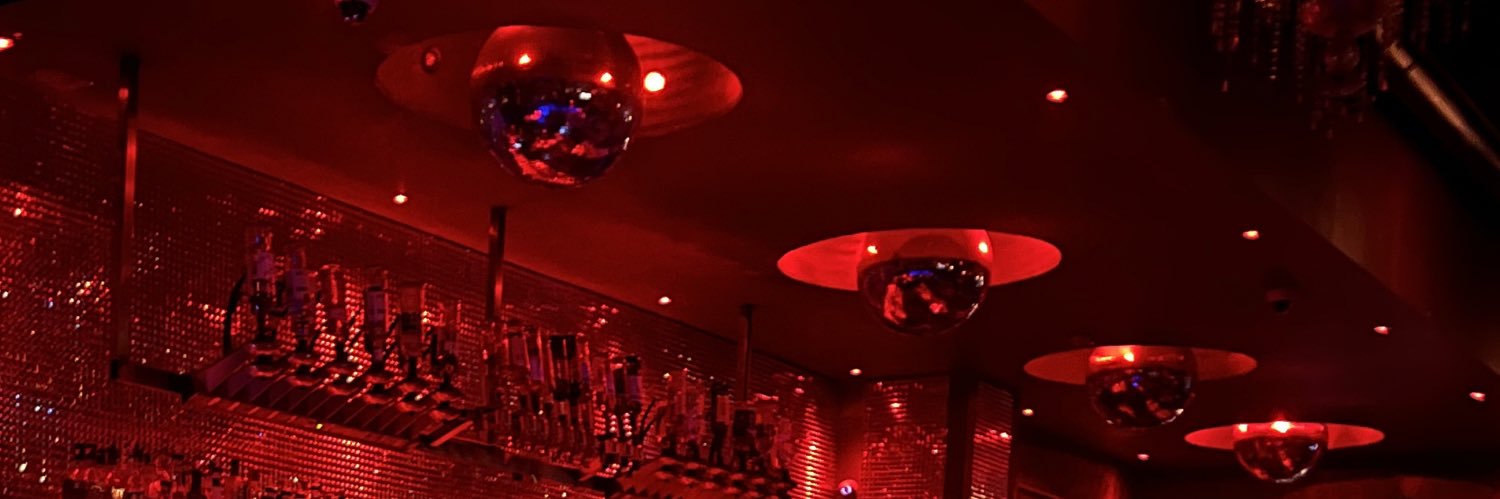 chloooeb_'s profile banner image