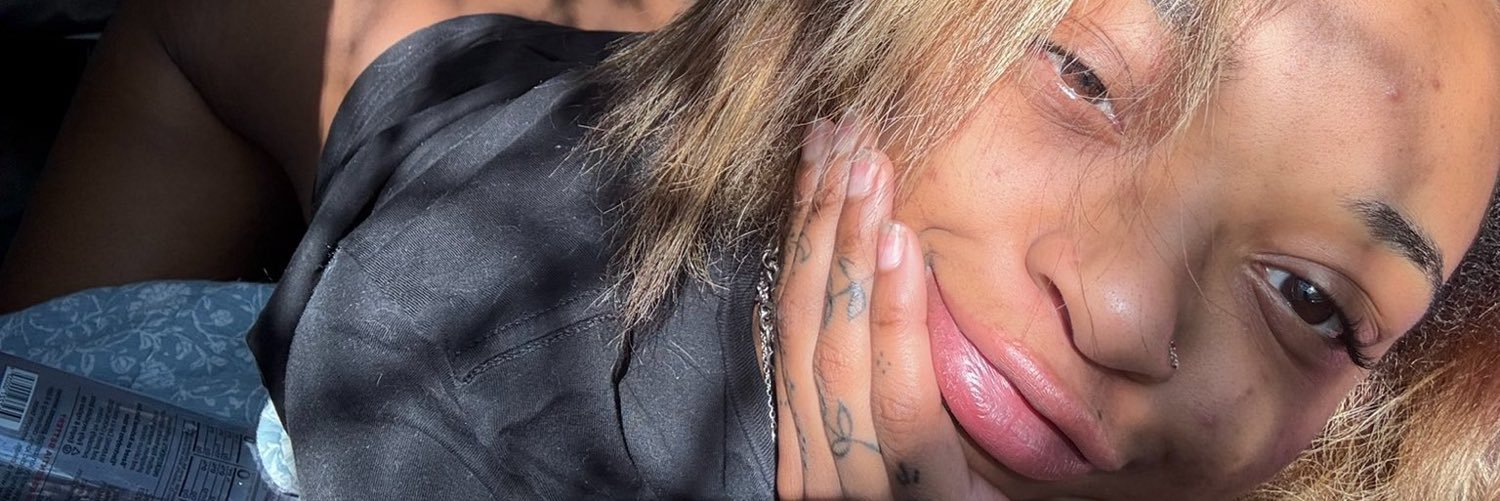 itskittyrue's profile banner image
