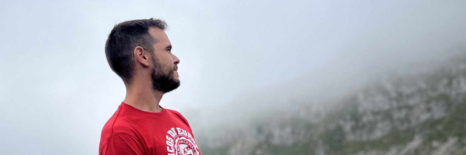 ILOOXK's profile banner image