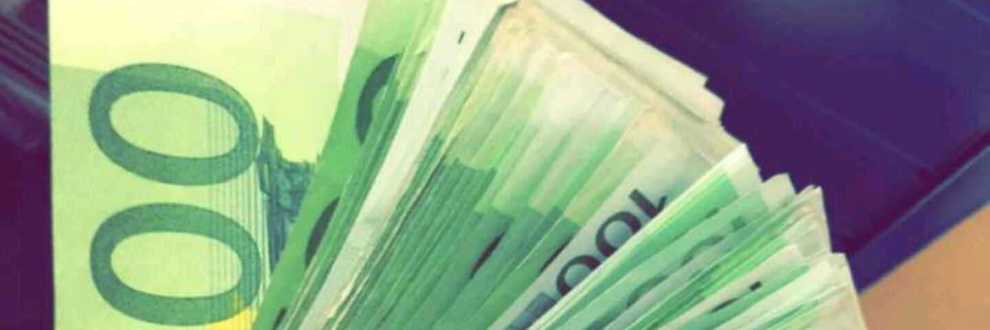 🔫 banner