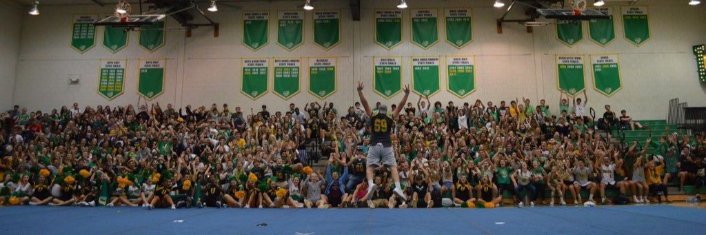 UCREWstudentsection banner