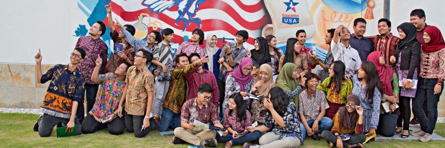 U.S. Consulate General Surabaya banner