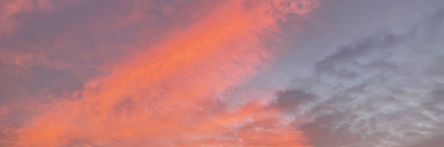 khacapulong's profile banner image