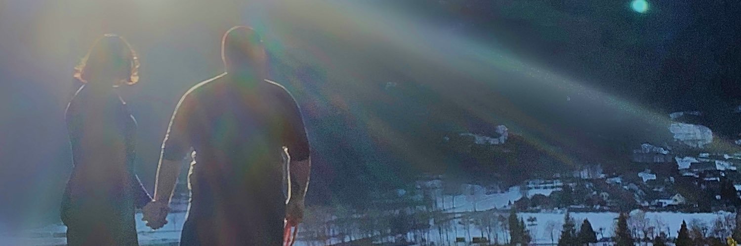 pau_blhd's profile banner image