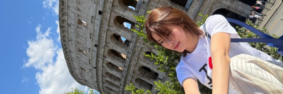 LinLin122's profile banner image