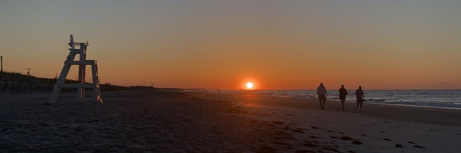 emniicole's profile banner image