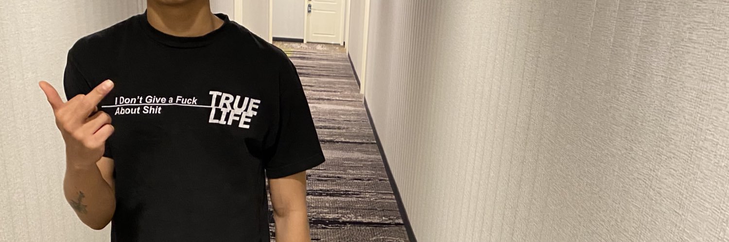 Delusionalcusty's profile banner image