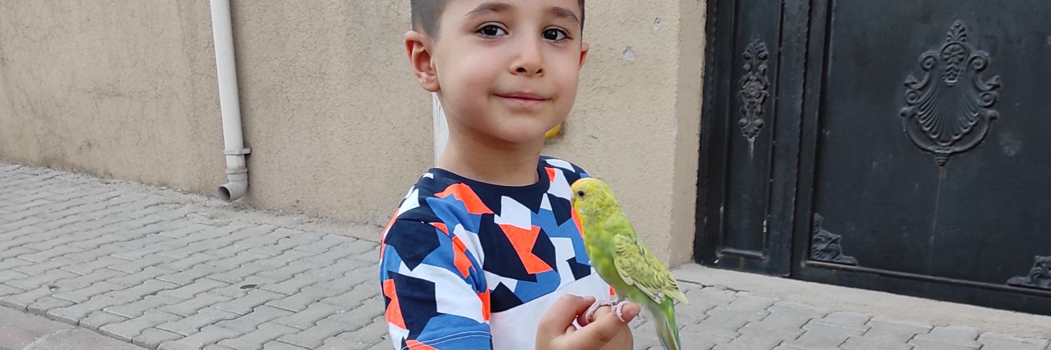 cuma_yat's profile banner image