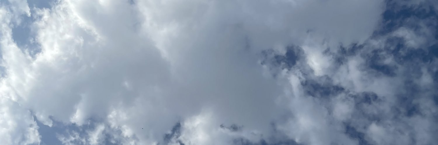 2Hanaa's profile banner image