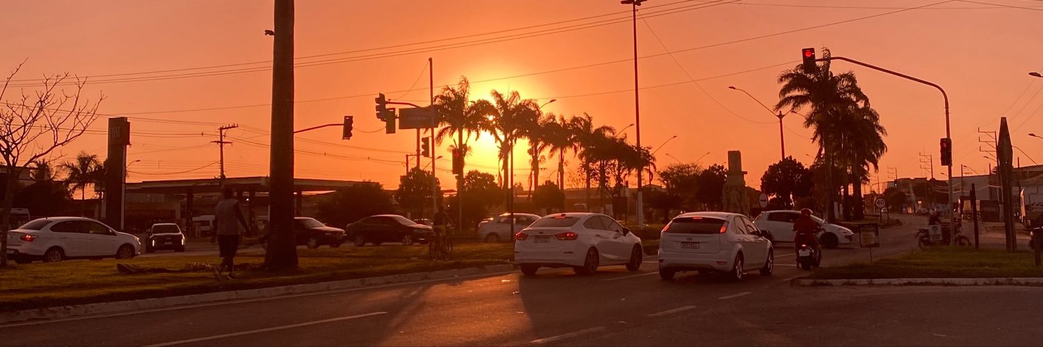 ThaynaLanducci's profile banner image