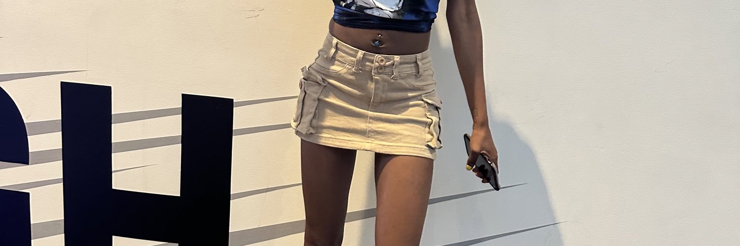 slimsharie's profile banner image