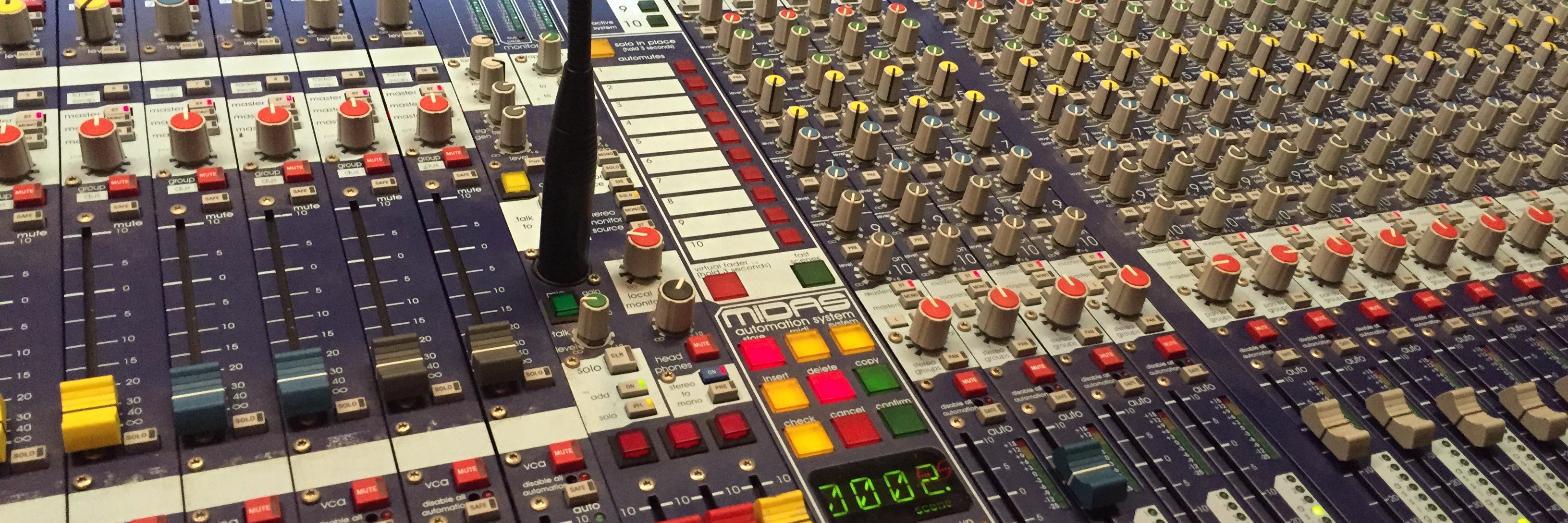 Aise van Beets banner