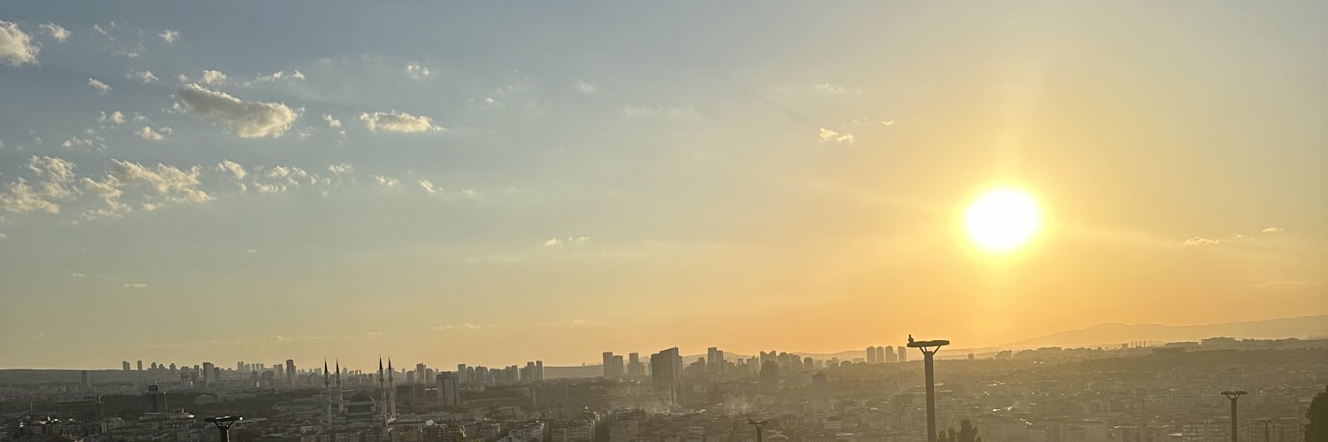 ozelfatm's profile banner image