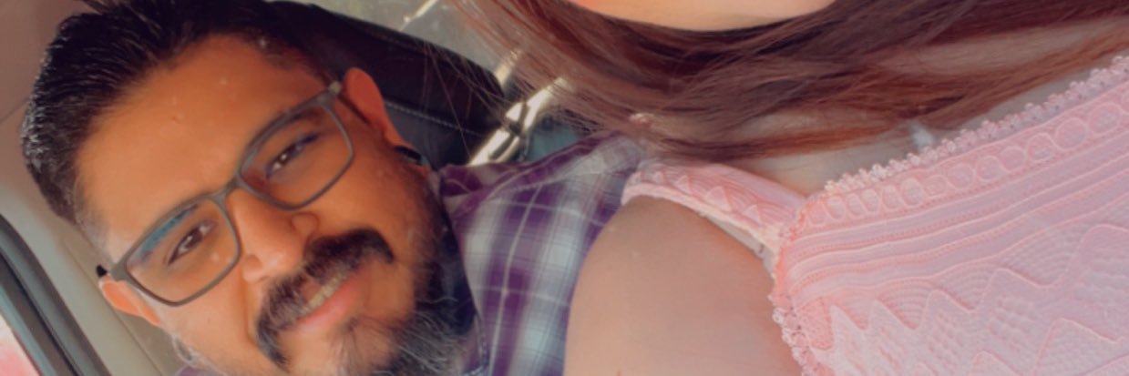 davilachick17's profile banner image