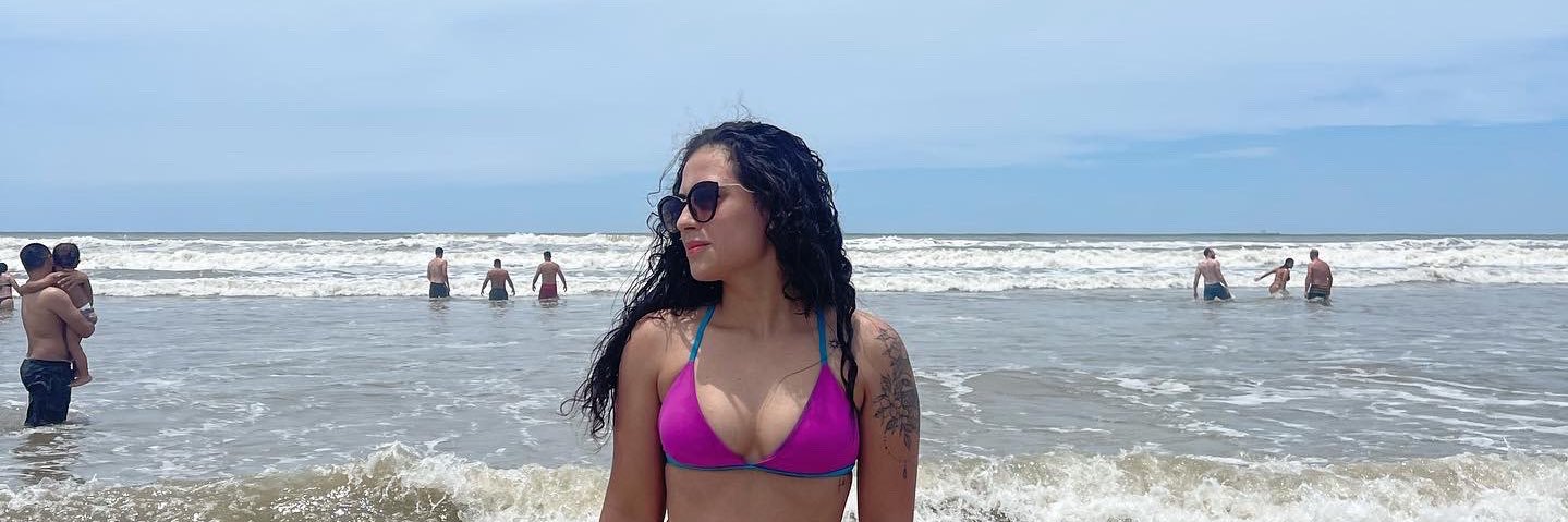 carolrr10's profile banner image