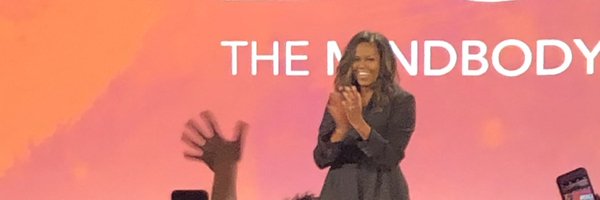 JuliWalwyn Profile Banner