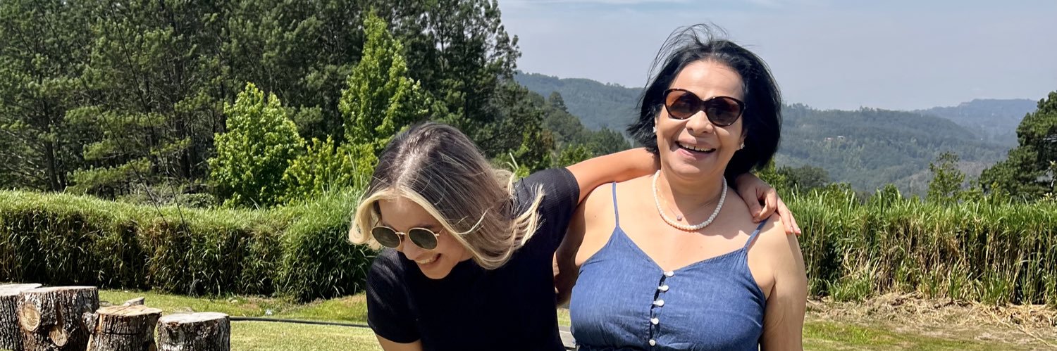 Rebecuki26's profile banner image