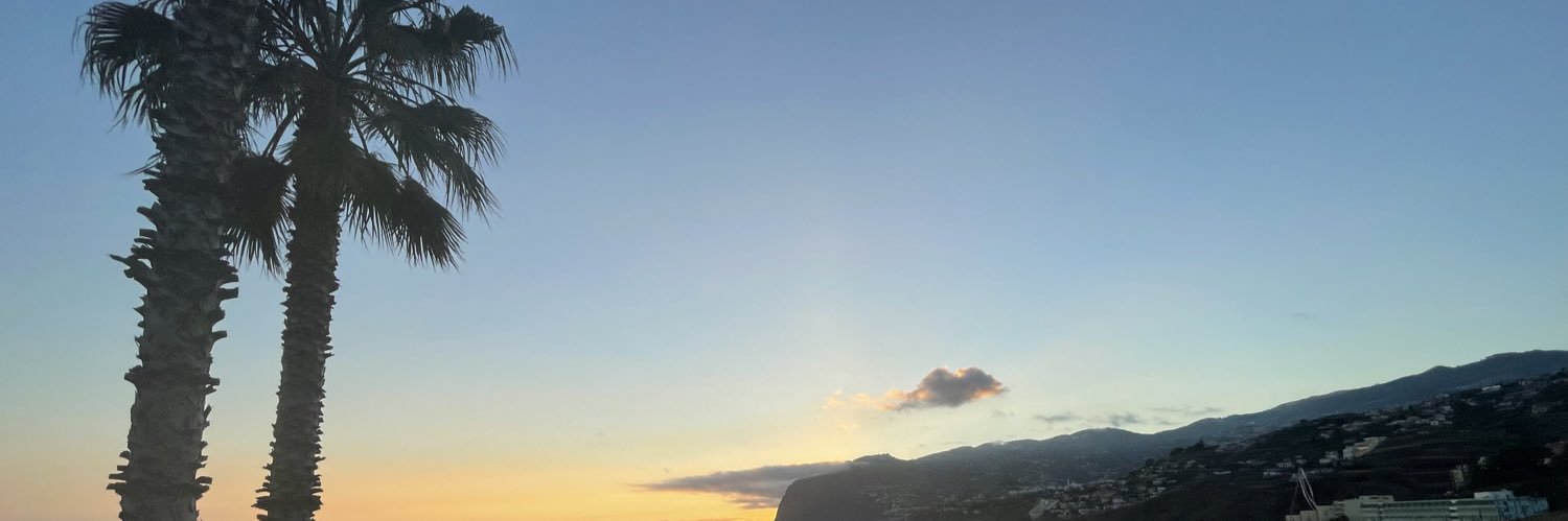 alixgrady_'s profile banner image