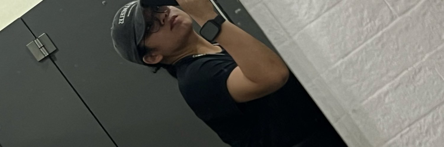 Robigaaaaaeeell's profile banner image