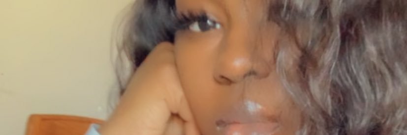 pretty_antonaee's profile banner image
