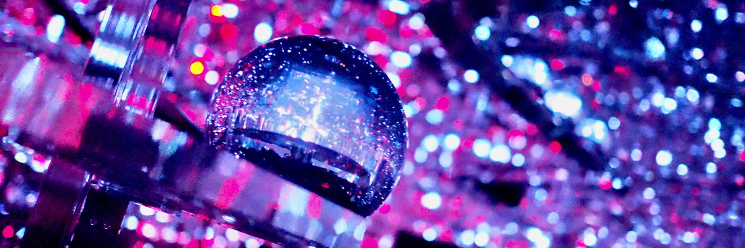 huyutro3's profile banner image