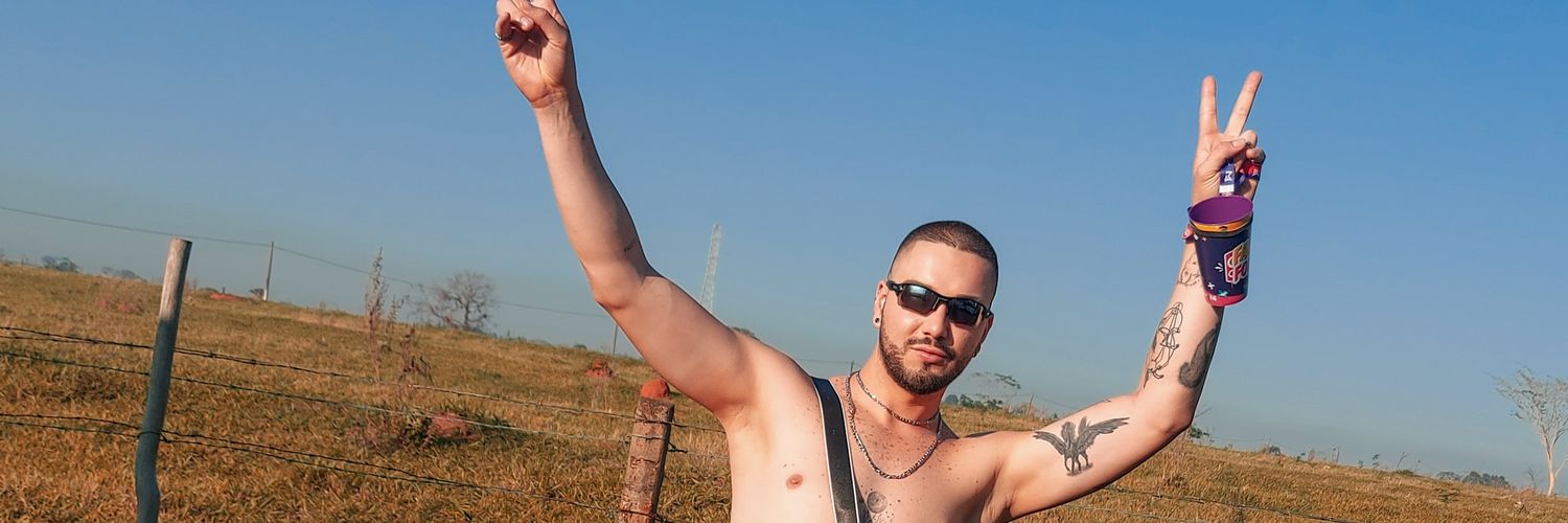 Felazarette's profile banner image