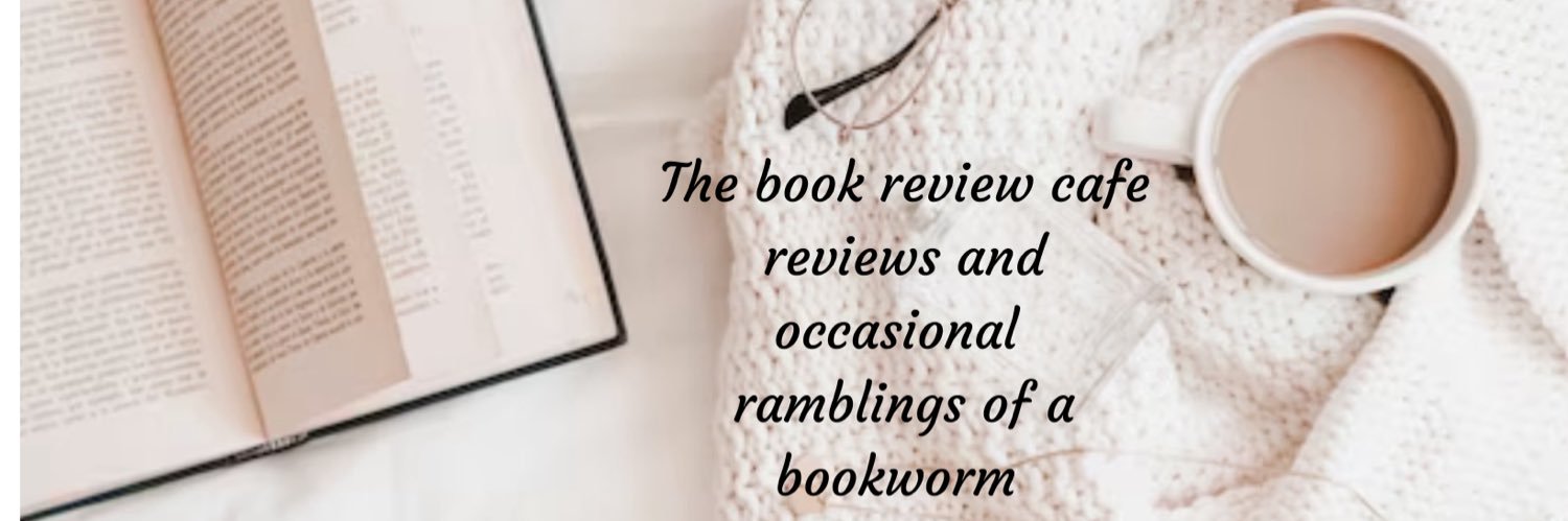 The Book Review Café 📚☕️🍰 banner