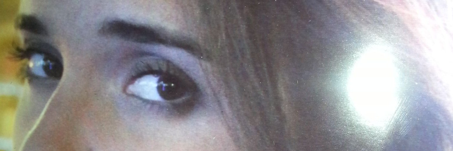 Conchita González banner